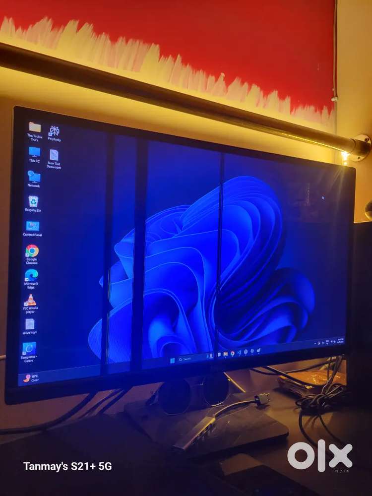 Dell moniter 2k  with hd colors