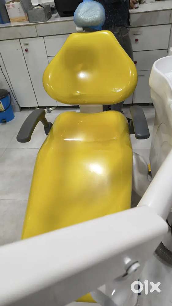 Dental chair