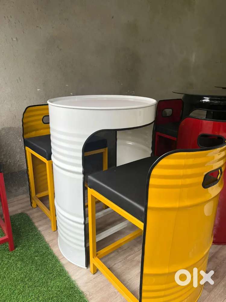 Unique design drum table and chairs