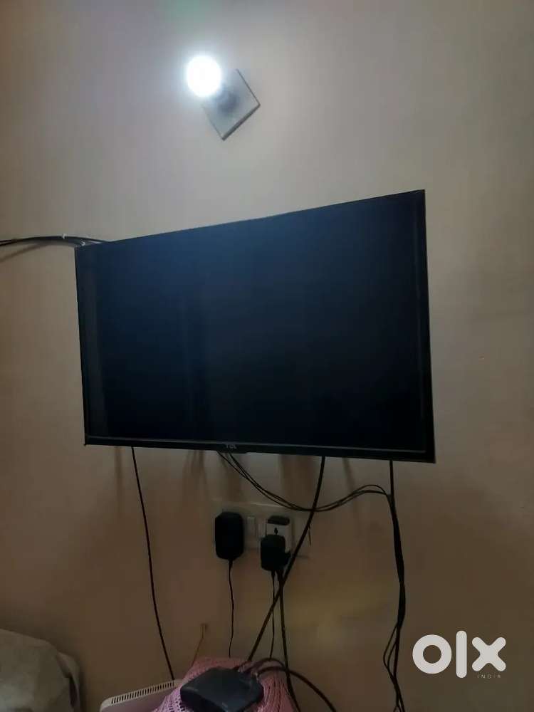 TCL 32 Inch Smart Tv