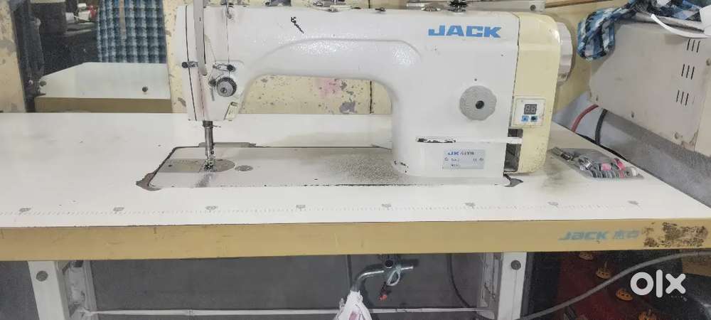 Jack sewing machine