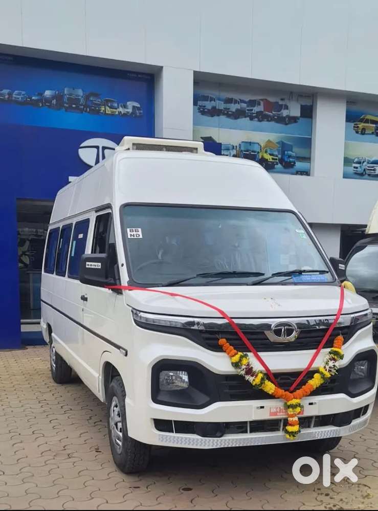 Driver who can ride heavy vehicle