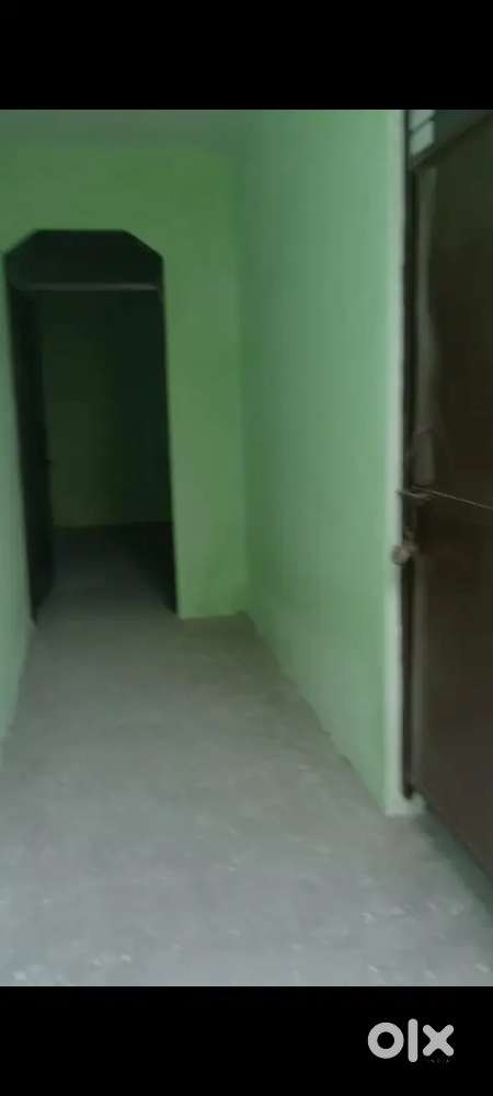 Rasulpur me umar place ke brabar vali gali me