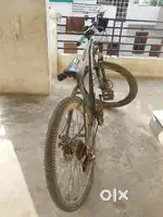 bahut acchi cycle Hai Ger wali Ger wali Sab chalu hai break break dis