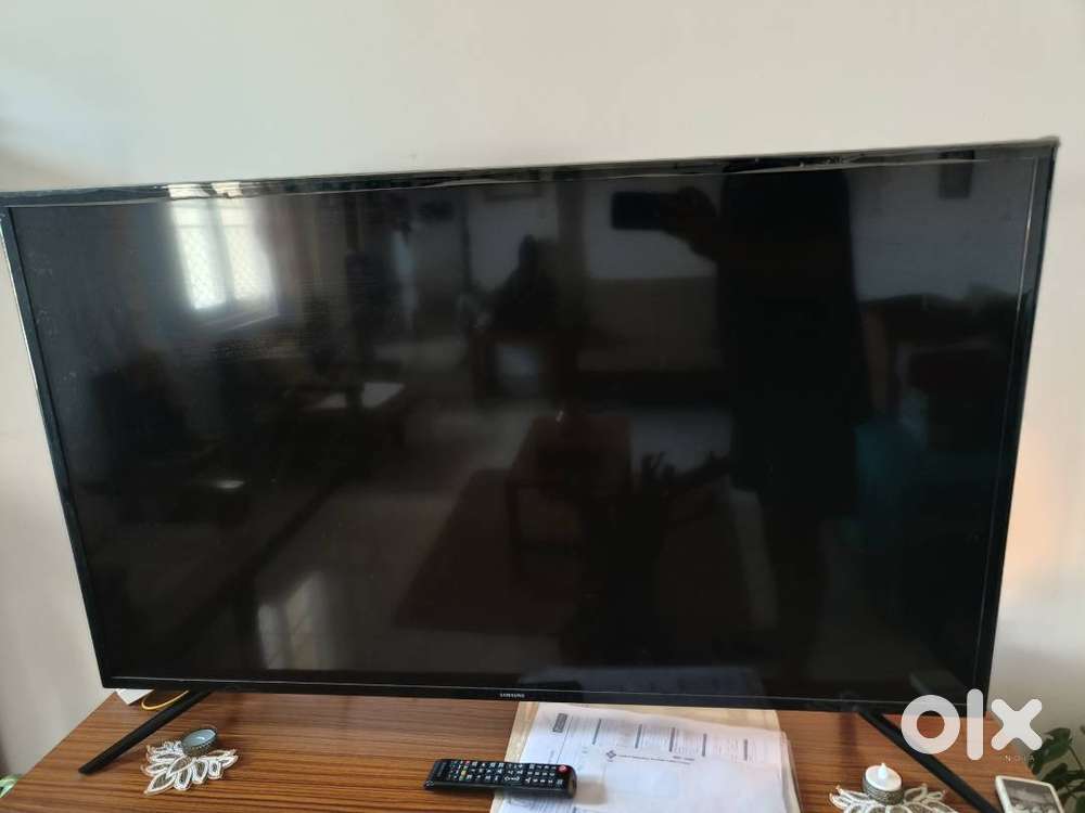 Samsung 50 inches