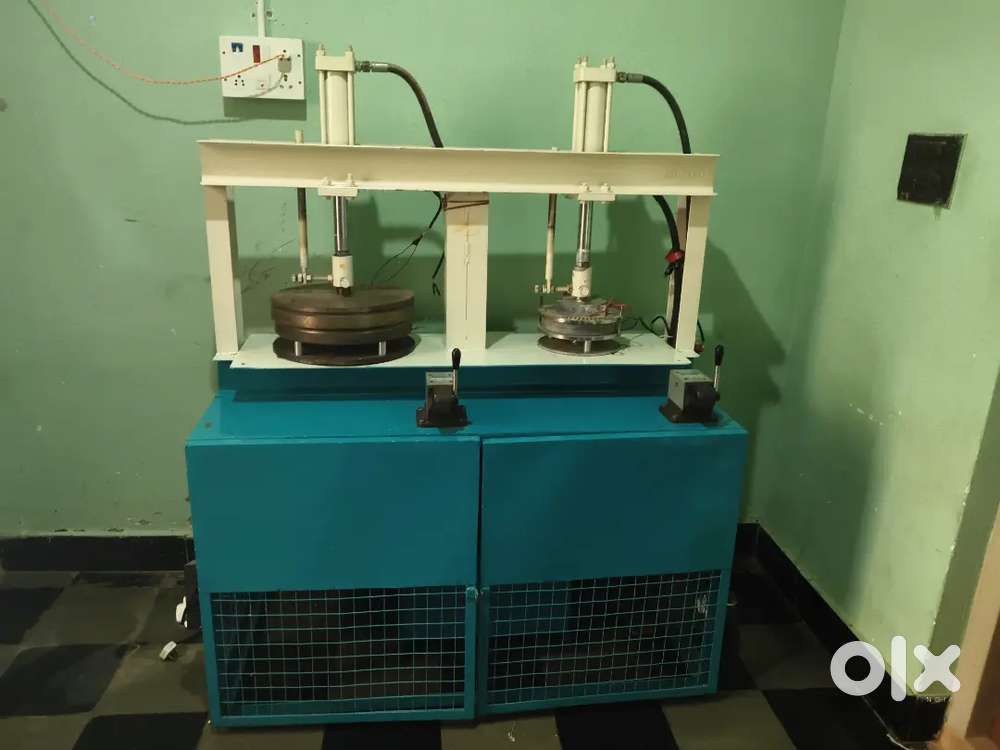 Paper plate machine with 6 die , wit row material and oil power moter