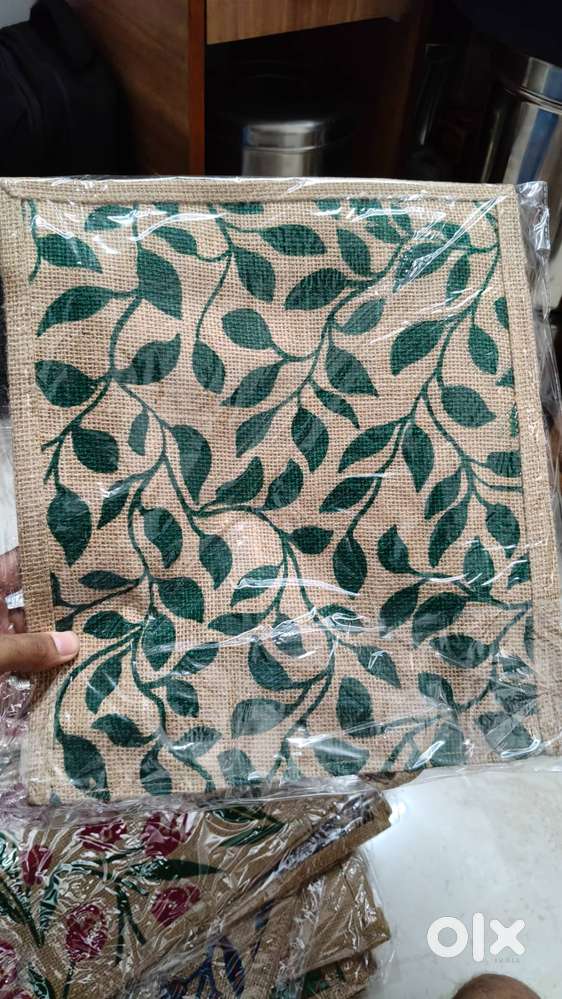 Eco-Chic: Your New Favorite Sustainable Jute Bag