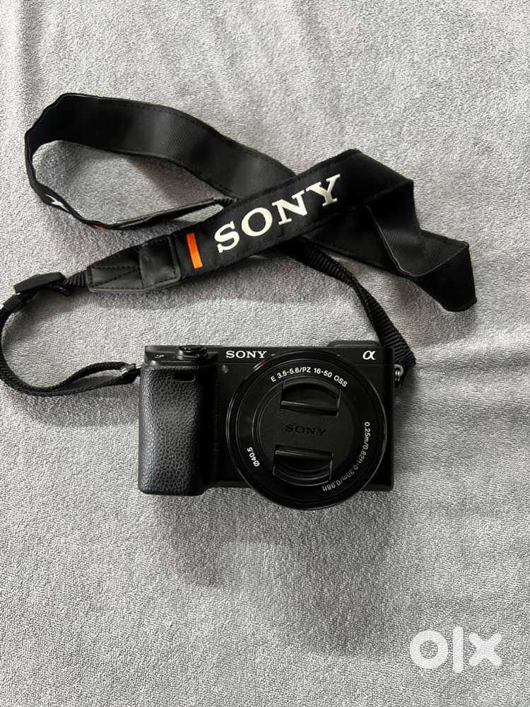 Sony Alpha A6300 Mirrorless Camera - Excellent Condition