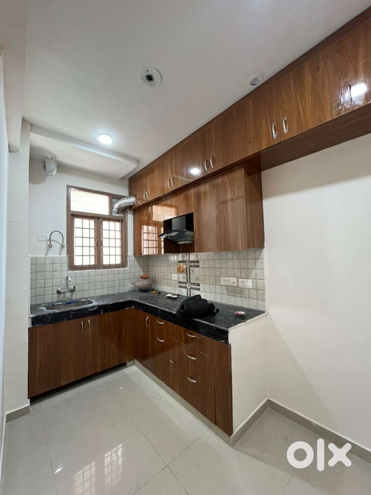 Newly build high rise gated apartment