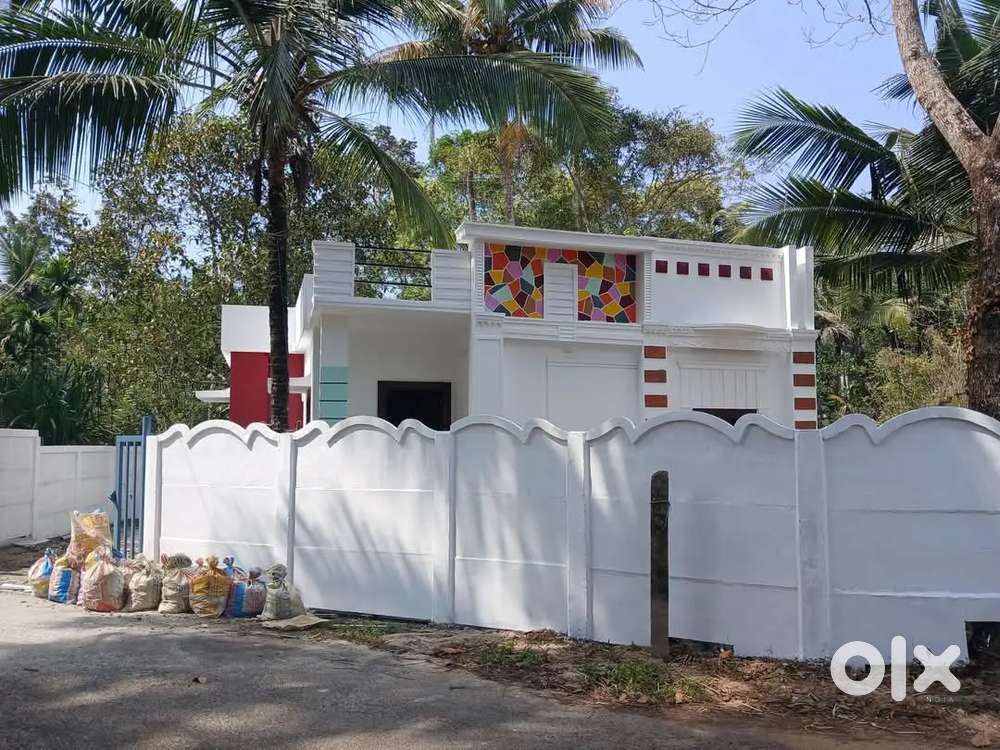 ചേർത്തല പോലീസ് സ്റ്റേഷന് പടിഞ്ഞാറു കരുവായിൽ 2 bhk New House 25 LAKH