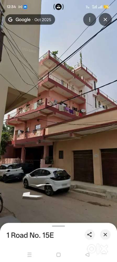 Single room with common washroom  only for boy student