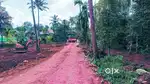 തൃശ്ശൂർ പൂച്ചിണ്ണിപാടം വല്ലച്ചിറയിൽ ഹൗസ് പ്ലോട്ടുകൾ വിൽപ്പനയ്ക്ക്