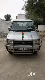 Toyota Qualis 2002 Diesel Well Maintained