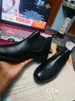 Classic Black Chelsea Boots for Men  Sleek Formal & Casual Ankle Leng