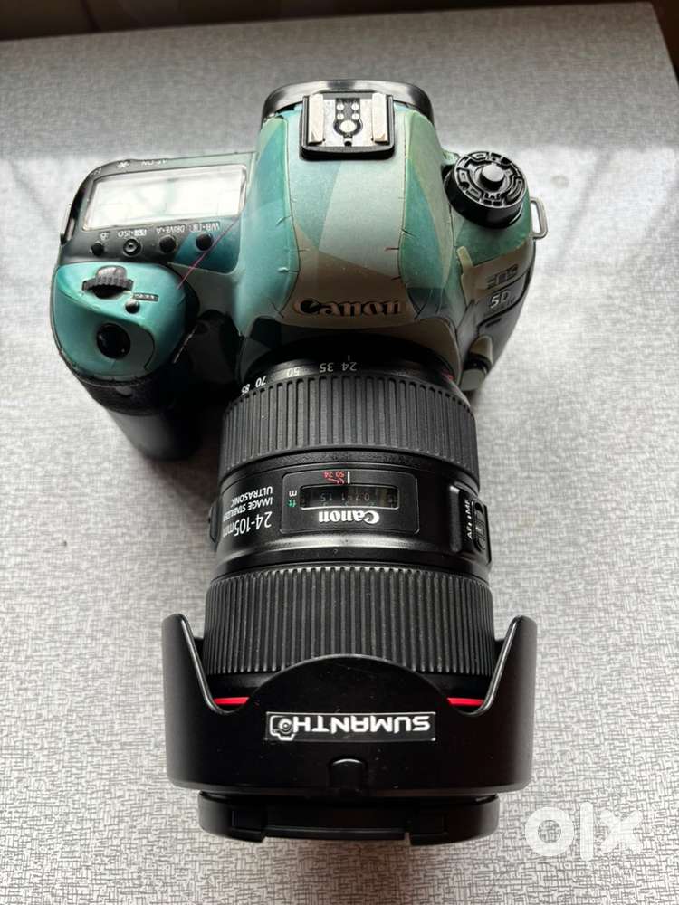 Canon 5d mark 4 with 24 105
