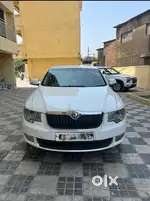 Skoda Superb 2011