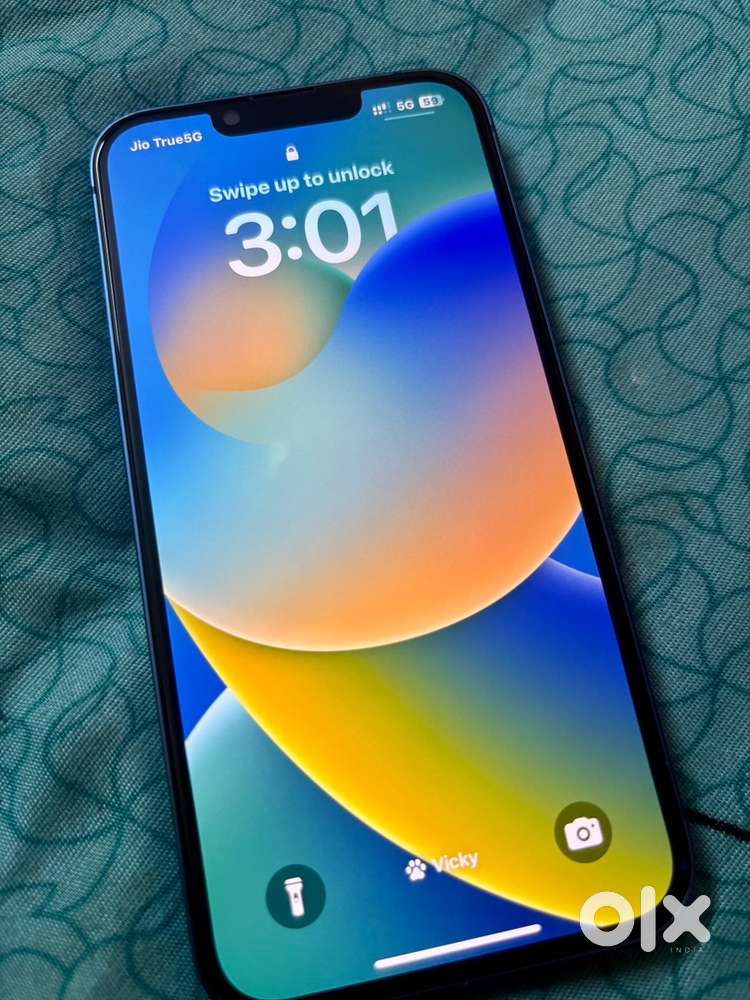 Old iphone 13 4/128