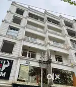3bhk Flat sale in picnic garden no loan
