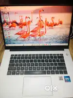 Honor Magicbook x15  windows 10   8GB/256GB very good condition