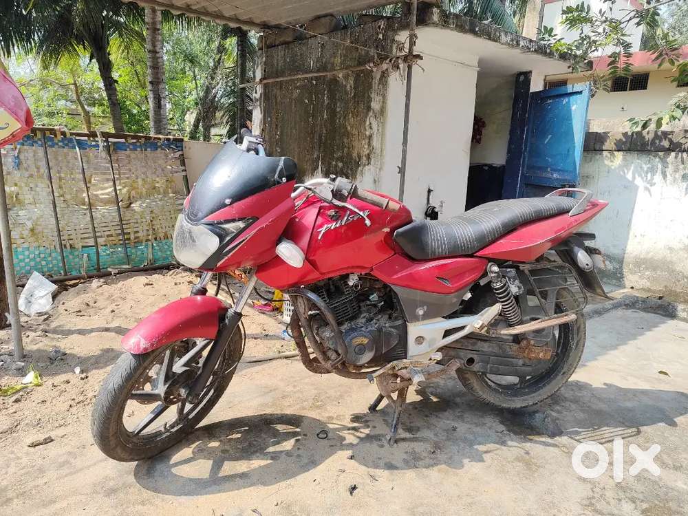 Bajaj pulser 150 NOT OPERATIONAL intrested candidates can contact