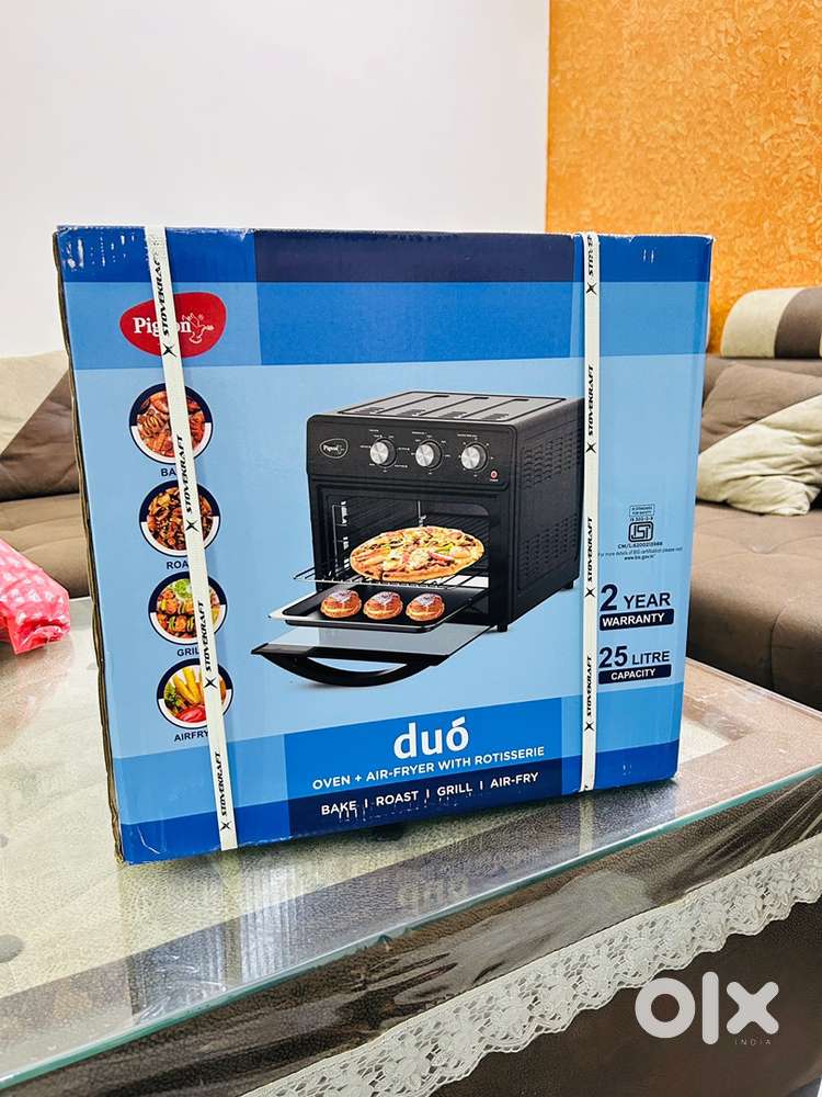 Brand New Pigeon 25L Oven + Air Fryer with Rotisserie!!