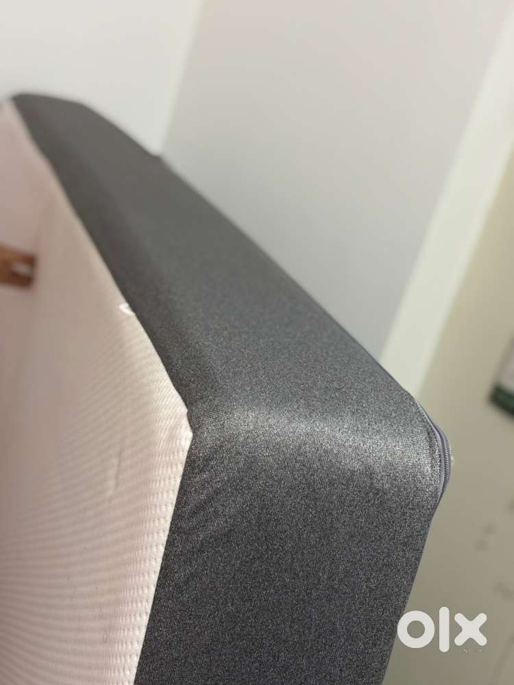 Wakefit memory foam mattress