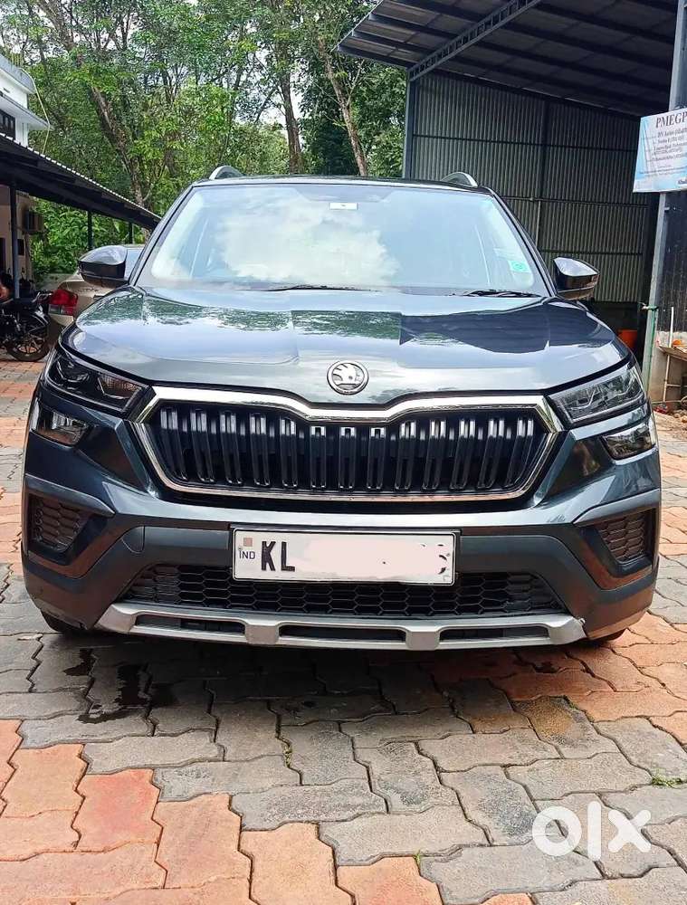 Skoda kushaq 1.0 Tsi At