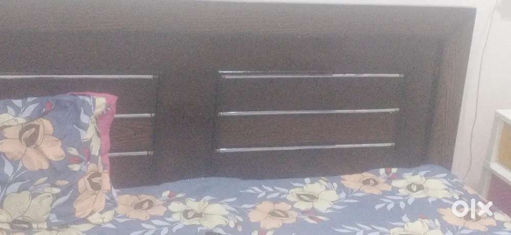 Double Bed with Box in excellent condition
