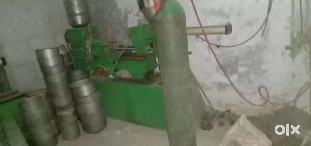 GEYSER WELDING LATHE