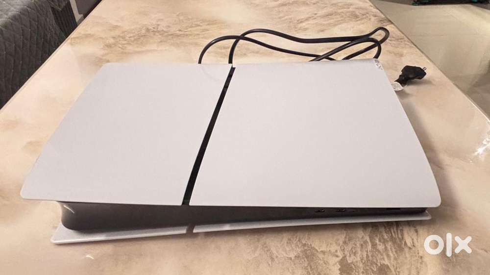 Ps-5 Slim digital edition 1 Tb with Fifa 2025 Game