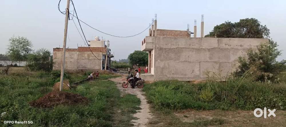 Main market plot for sale sabse saste bhav me