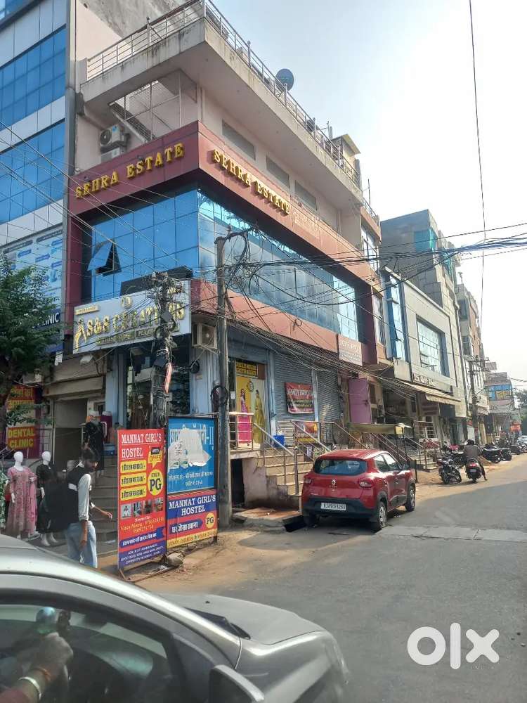 Mahesh Nagar For rent basement main 80ft Road corner 40x80ft com work