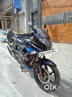 Bajaj Pulsar 220 F