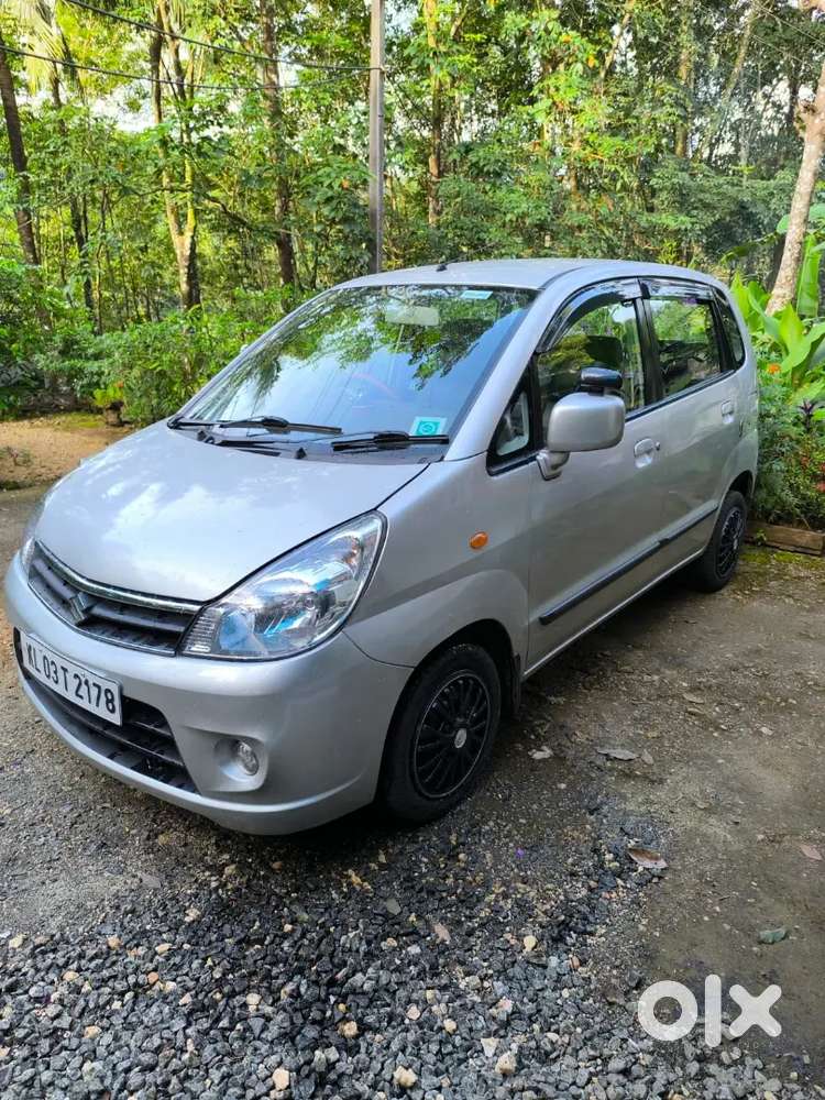Maruti Suzuki Estilo 2010