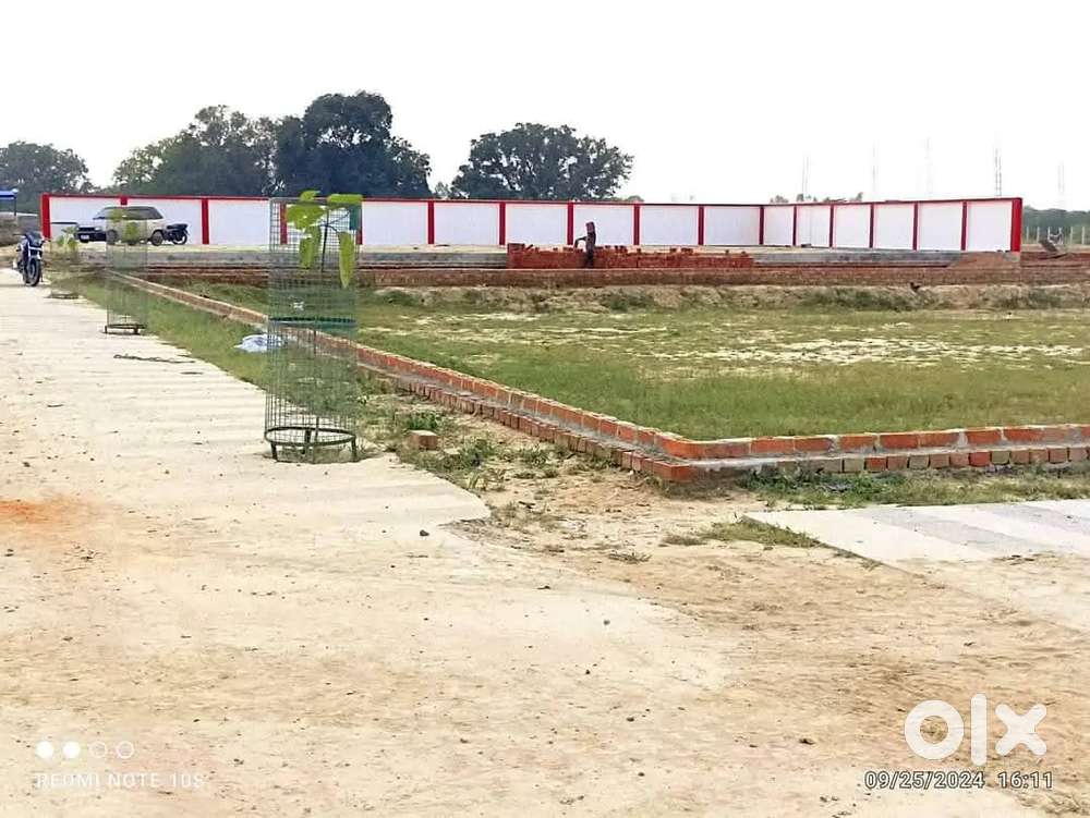 LuluMall se Matra 6km Piche ansal Se Lage project Mein plot le