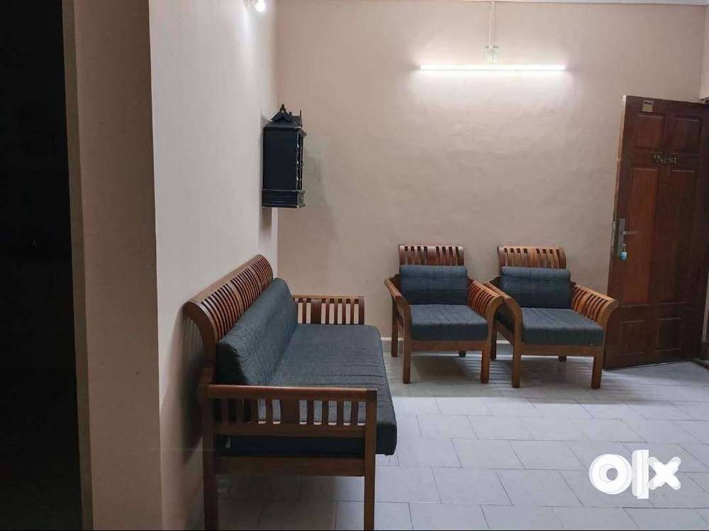 Fully furnished 2 bhk Apt at Chembukavu