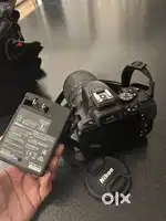 DSLR NIKON D5600
