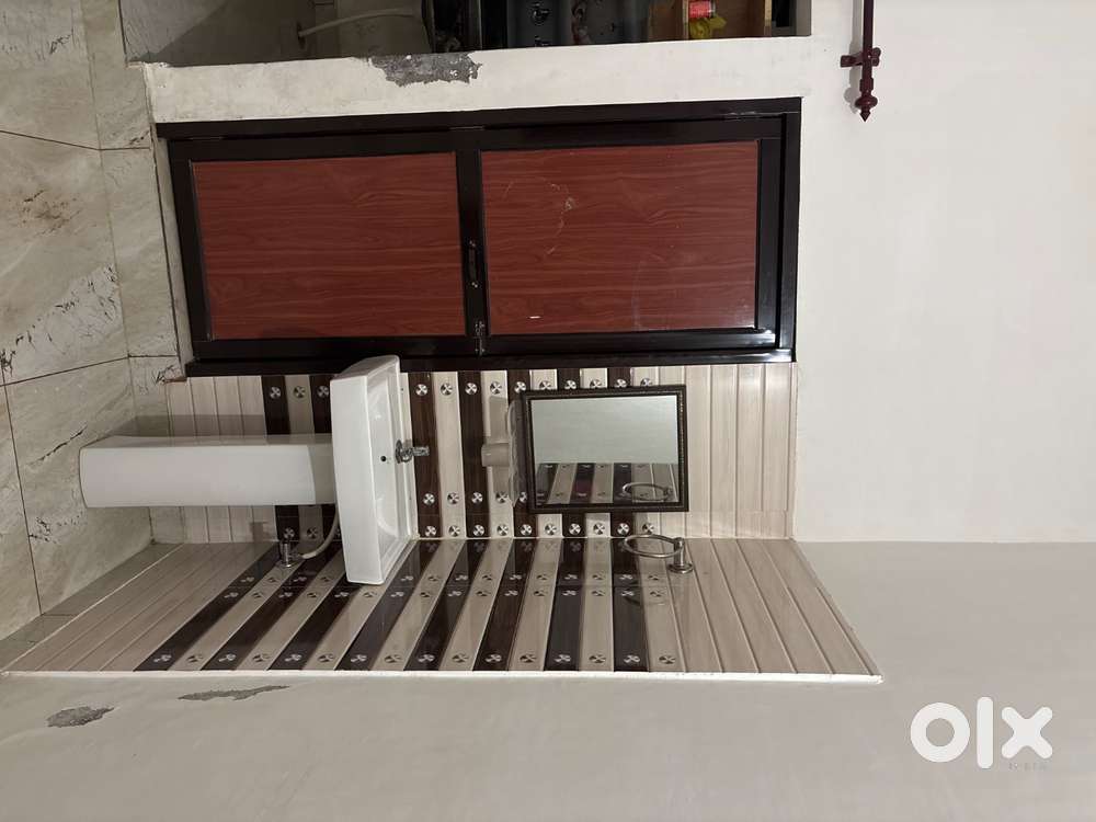 Room rent for girls