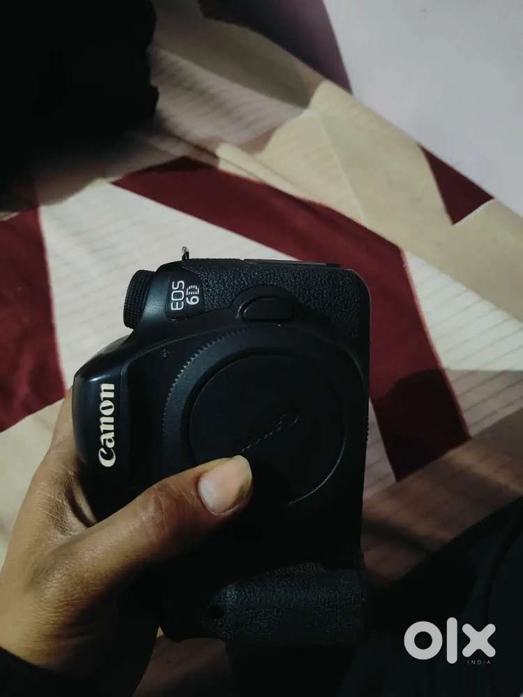 CANNON 6D fresh condition