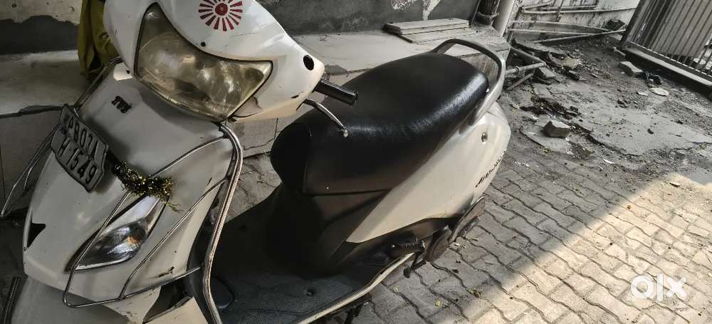 Scootary ekadam sahi hai