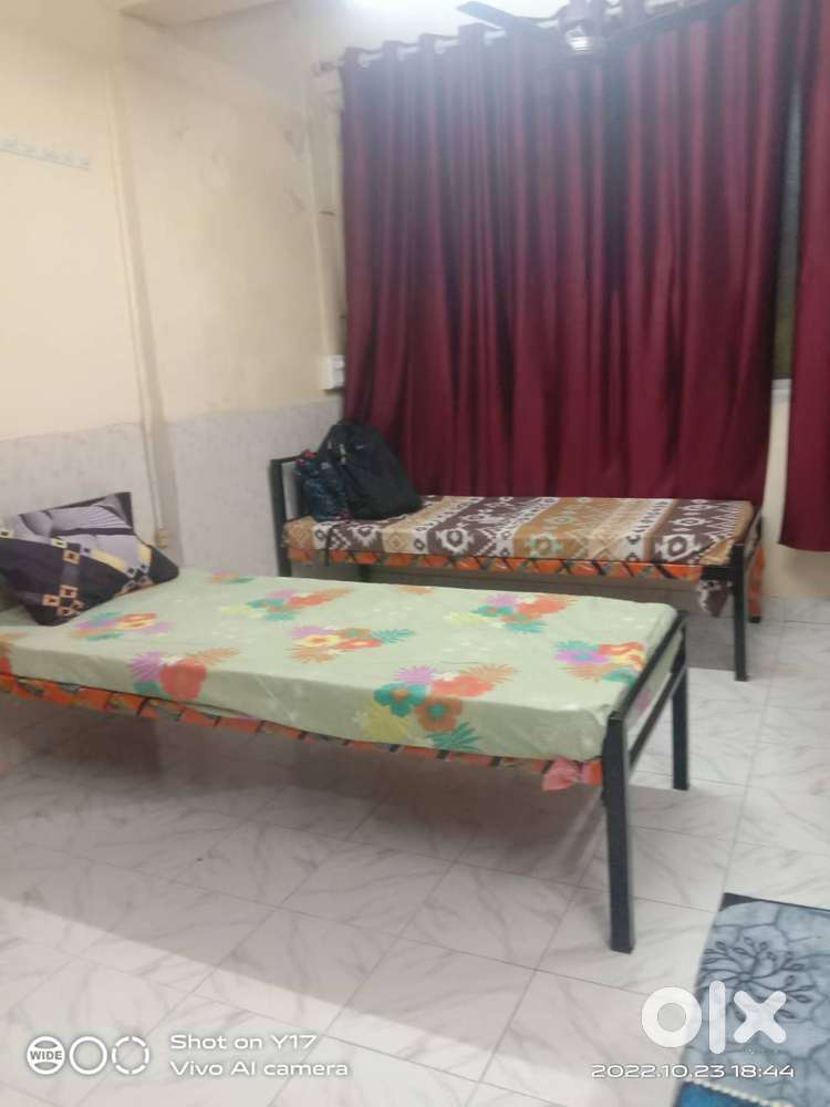 Without brokerage pg for boys'' in Thane near by  station