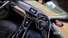 Tata Nexon 2018 top model