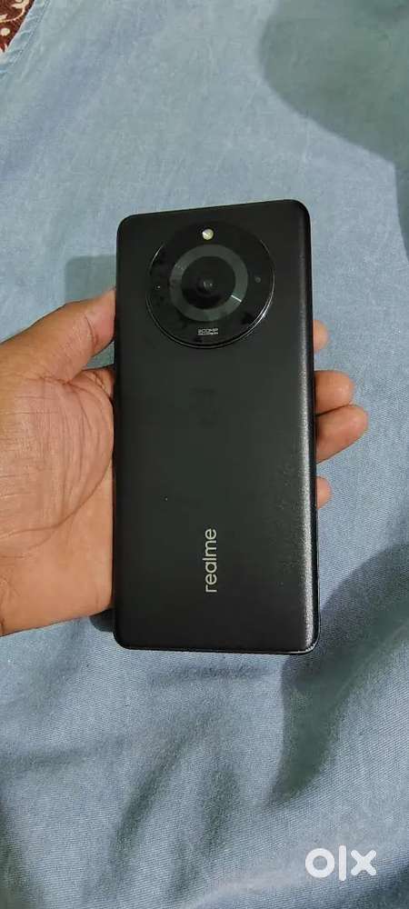 Realme 11 pro plus 12\256 GB for sale