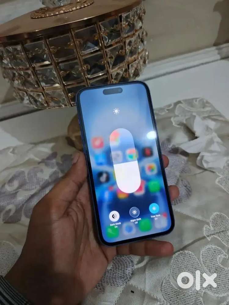 Premium Refurbished iPhone 16- Affordable and Reliable!