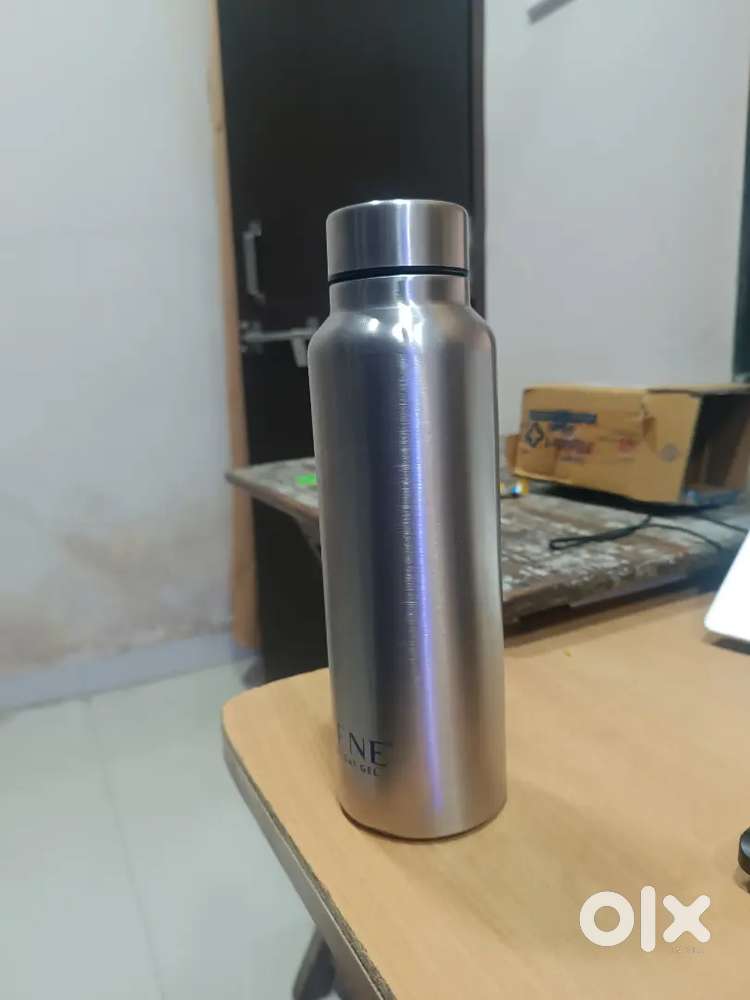 Metallic water bottle