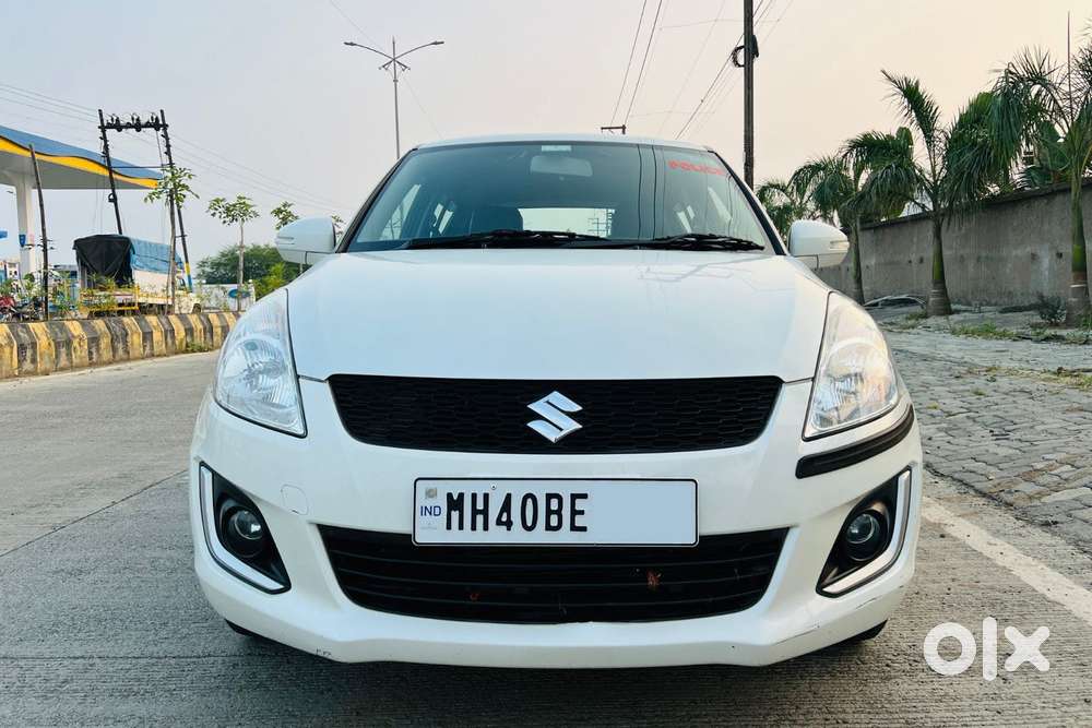 Maruti Suzuki Swift VXi + Manual, 2017, Petrol