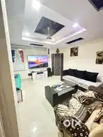 Fully furnished 2bhk floor with all the amenities