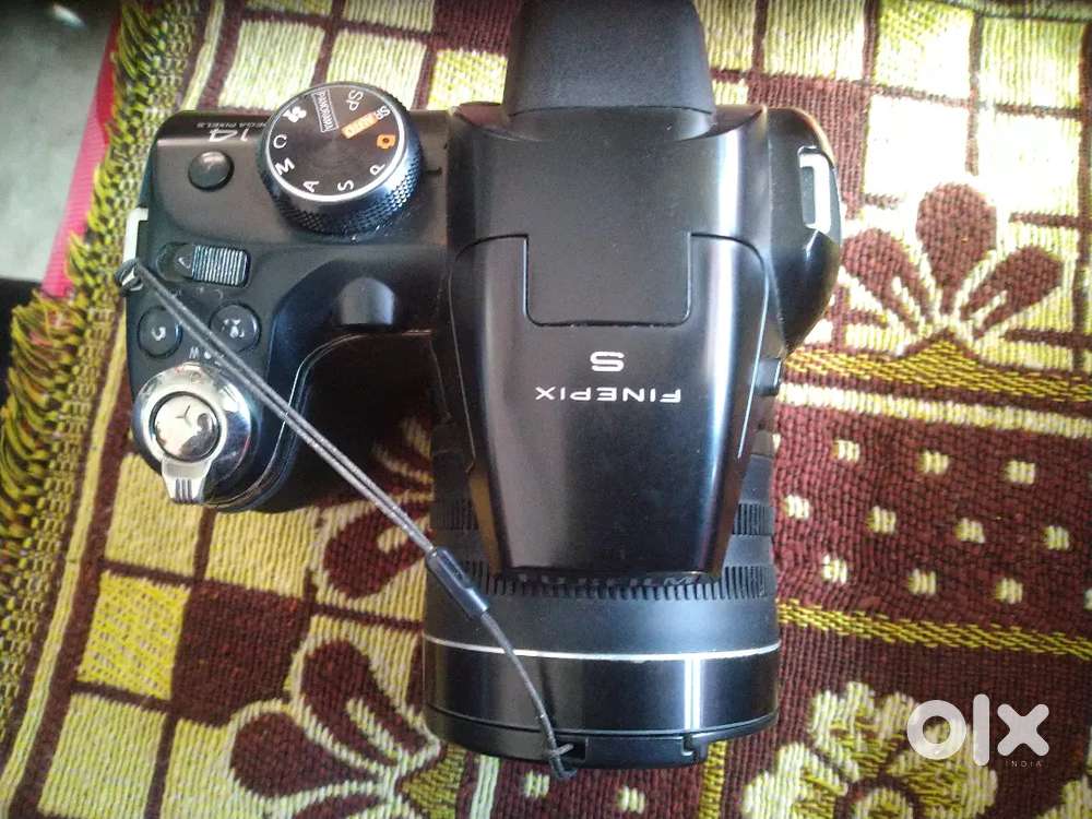 Fujifilm super zoom camera ideal for every purpose photography.