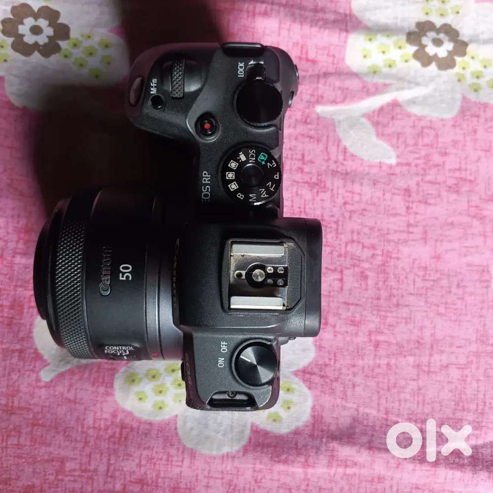 CANON EOS RP ( FULL FRAME CMOS SENSOR CAMERA )