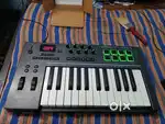 Nektar Midi keyboard LED Pads Professional Recording